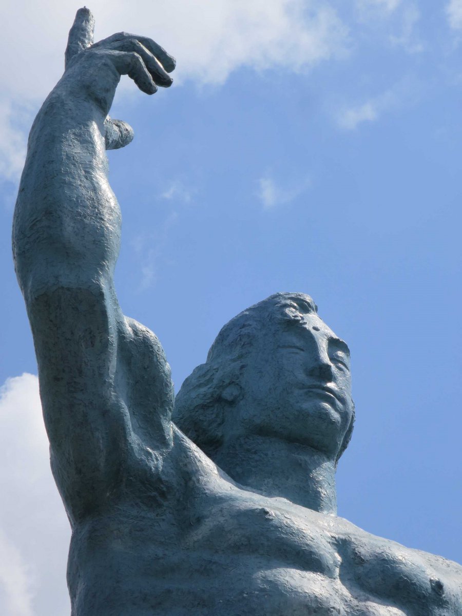 北村西望 聖火 1964 Tokyo 北村西望 聖火 1964 Tokyo 平和祈念像、構想