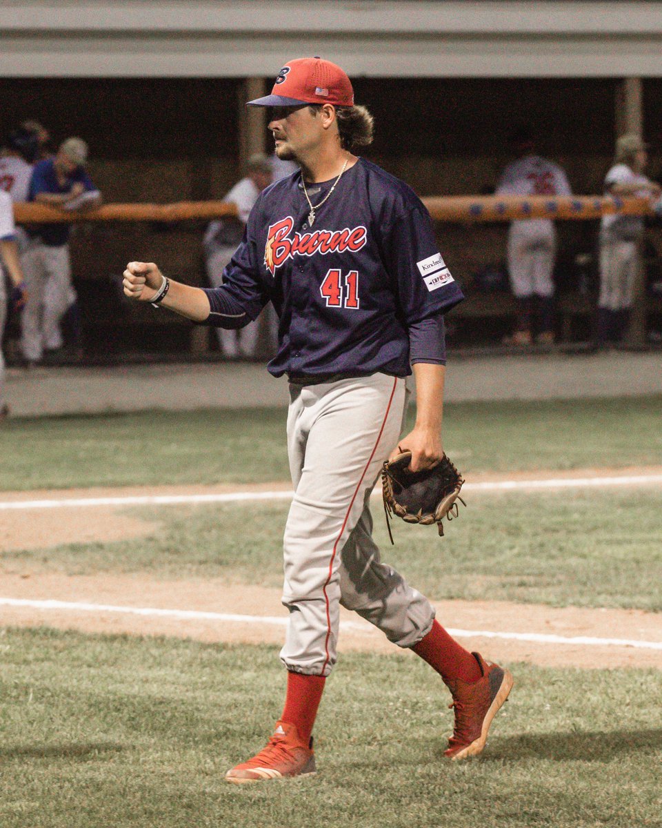 BourneBraves's tweet photo. ROBB ADAMS HAVE A DAY! 🙌

His line: 5.0 IP, 4 H, 0 ER, 7 K

@SEUFireBaseball 

Nigel Belgrave (@TerpsBaseball) is in to pitch!

We lead 6-1 in the 6th!

#GetUpBourne https://t.co/fCSo1umA3b