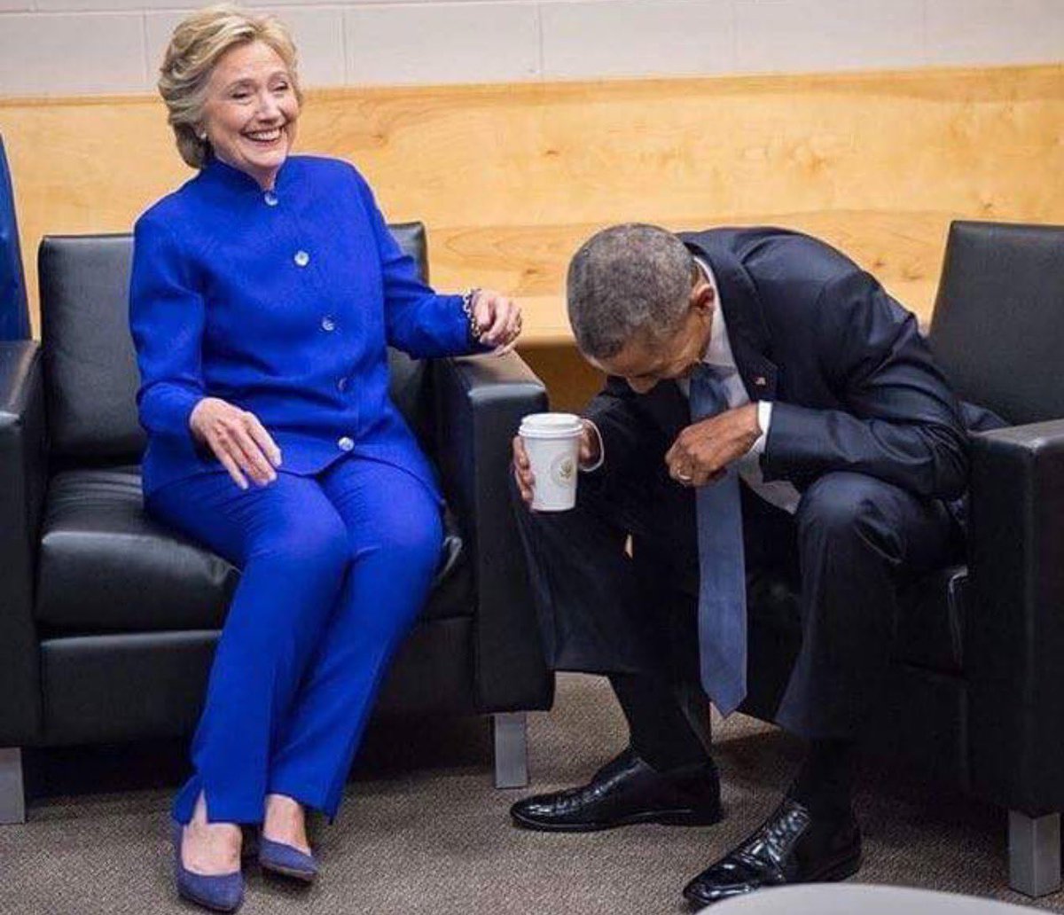 KCally's tweet image. Would love to be a fly on the wall of their conversation right now….but I feel this would be a fair representation of it.   Bahahahahahaha.   #FBIRAIDSTRUMP #TrumpRaid