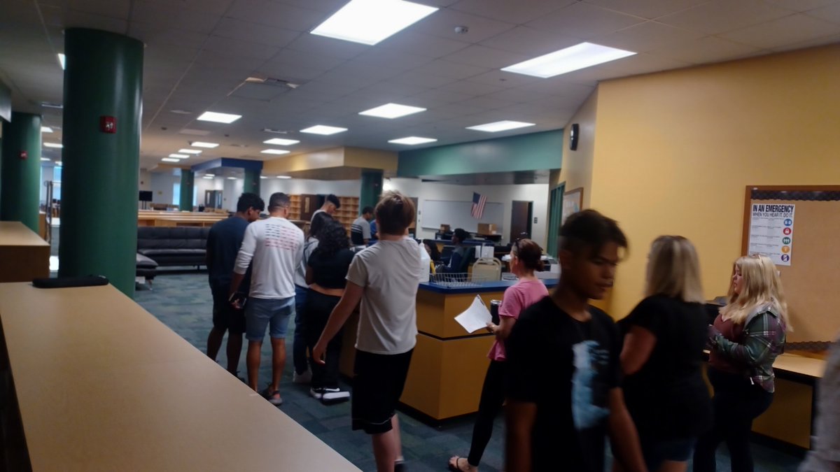 Gator Nation Invaded ICHS! 

The 2022-2023 Open House was a huge success! Welcome to all our new and returning students!