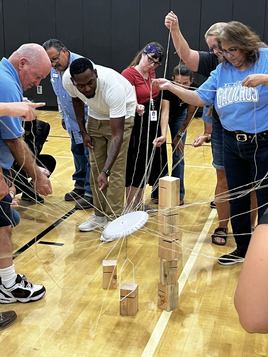 Megan Cope tweet media