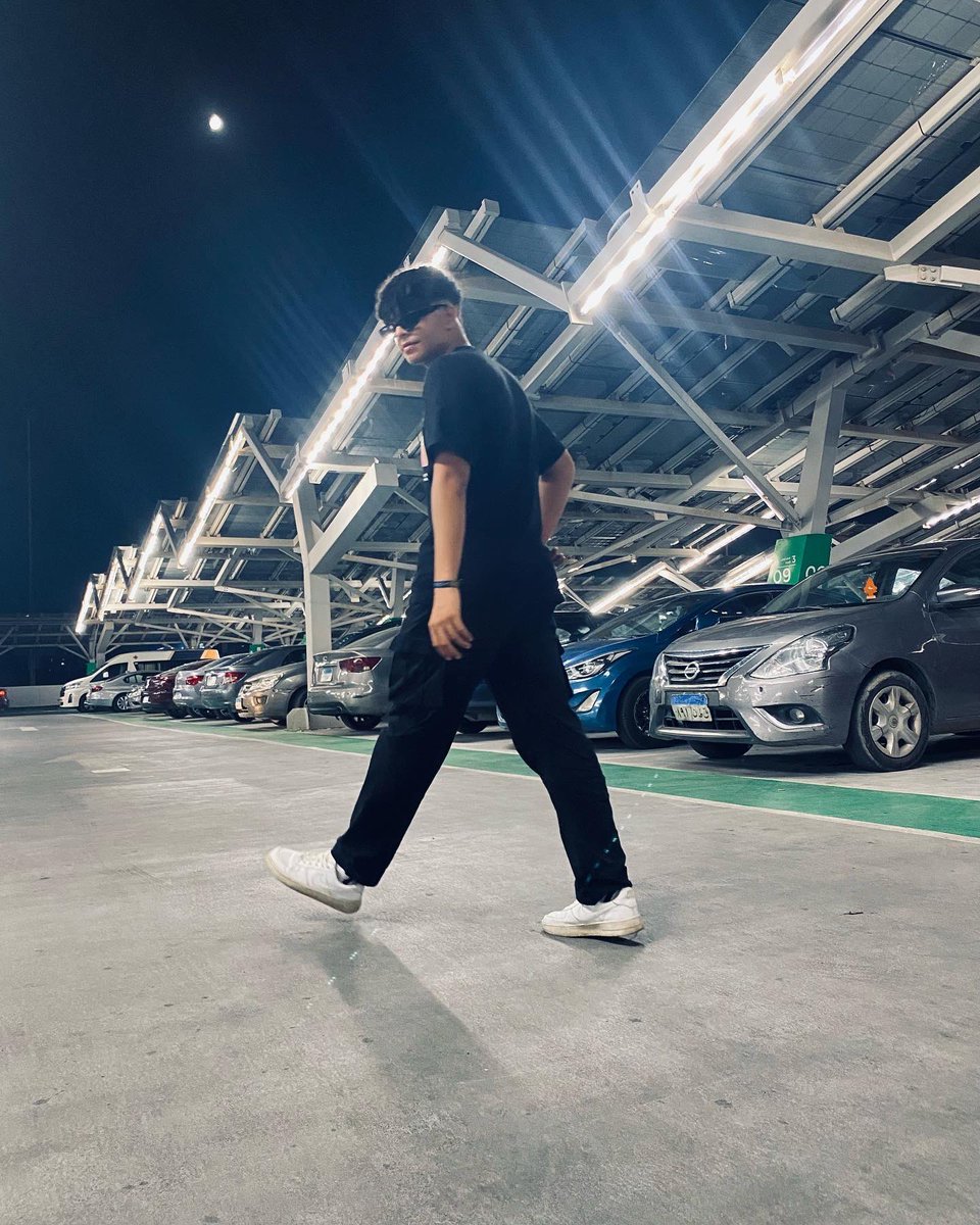 7am0di8's tweet photo. Don’t get too comfortable ,they never stay 🫶. https://t.co/d7hmlm8jP5
