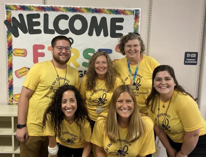 aprilmk4's tweet photo. #openhouse #scpe #teamfirstgrade https://t.co/0CxkDqK2de