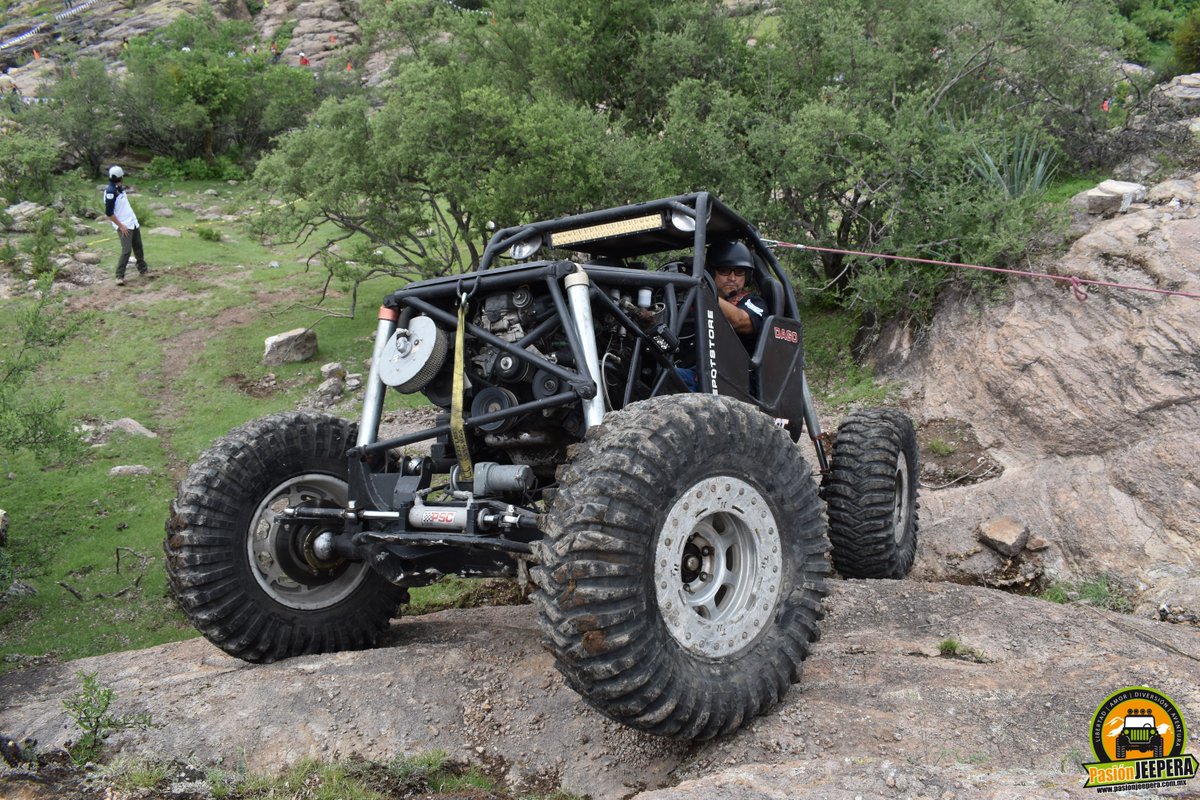 PasionJeepera's tweet photo. Algunas fotos 1er álbum @ProCrawl 2022 #Aguascalientes
Más fotos en https://t.co/uBWnAO4isW
#PasionJeepera #4x4 #4x4Mexico #OffRoad #Jeep #TodoTerreno #Rutas4x4 #Eventos4x4 #Calendario4x4 #Aventura4x4 #Competencias4x4 #4x4LifeStyle #ProCrawlSeries #VRMotorsports #ProCrawlSeries https://t.co/2MXmaEDT4i