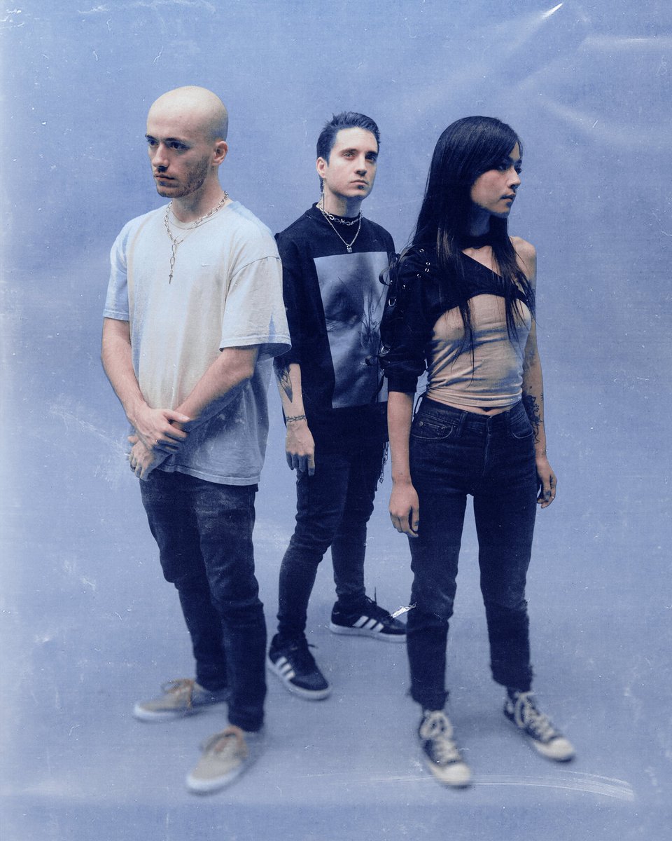 'OCEAN EYES' just passed 50k on Spotify, thank you everyone for listening!

Stay tuned for a big announcement tomorrow! 

Streaming now on all platforms ⬇️
linktr.ee/NOXATRA

🎬 <a href="/TrenchesMedia/">The Trenches</a> 
Edited by <a href="/StayGoulden/">Dank Williams Jr</a>