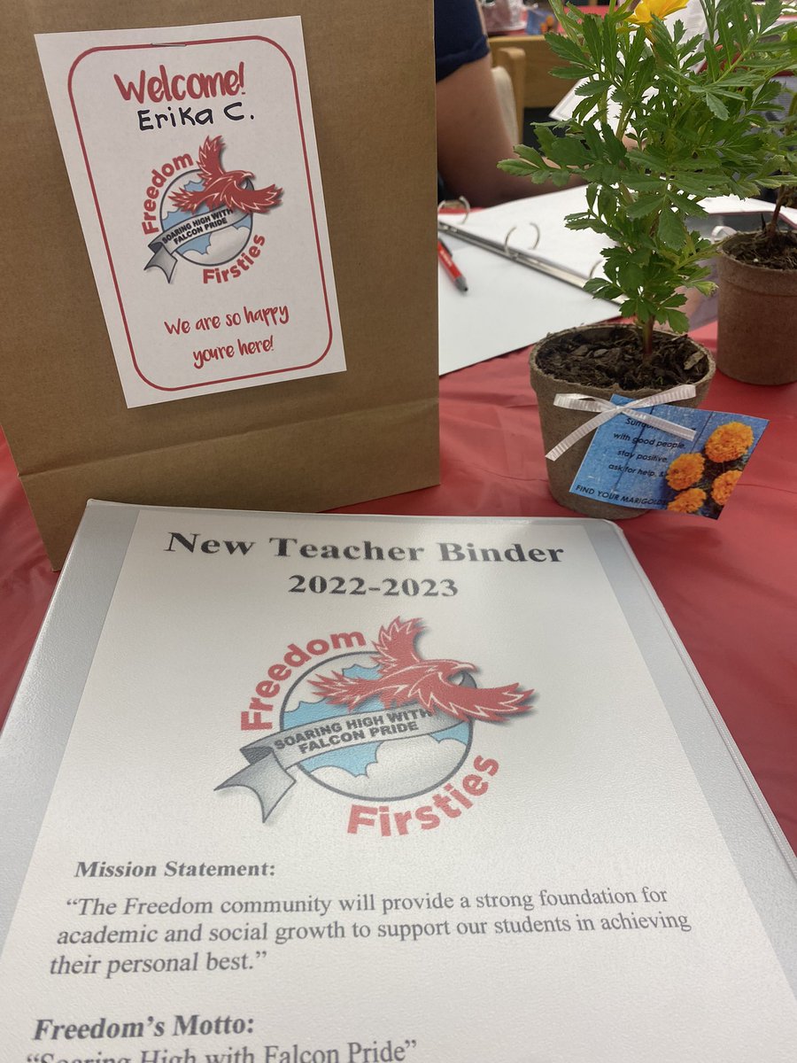 Thanks for a great first day! <a href="/Freedomvolusia/">Freedom Elementary School</a> #freedomfirsties #VCS123