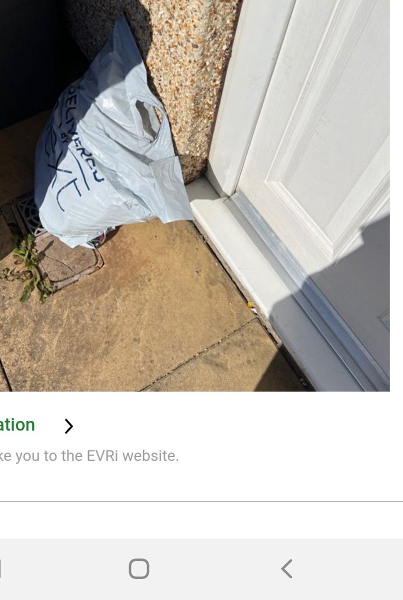 Beatrixoxo's tweet photo. @nextofficial I have sent you a message.  What is this!? How can you chuck parcel on the doorstep without prior notice and mark as delivered!? Is this a joke!? https://t.co/uJYW2MebL2