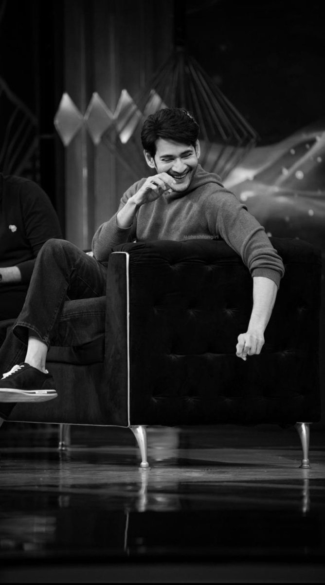 Lokesh Lanka (@lokeshlanka3) on Twitter photo Happy Birthday to the most charming <a href="/urstrulyMahesh/">Mahesh Babu</a>
#HappyBirthdaymaheshbabu
More Success and Happiness to you ♥️.
Spread Love 🫶 and Inspire many ✊. Happy Birthday to the most charming <a href="/urstrulyMahesh/">Mahesh Babu</a>
#HappyBirthdaymaheshbabu
More Success and Happiness to you ♥️.
Spread Love 🫶 and Inspire many ✊.