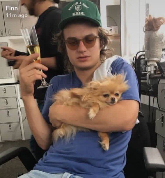 luvsteddie's tweet photo. — joe keery as boyfriend material; thread. https://t.co/AQi8uS8gJP