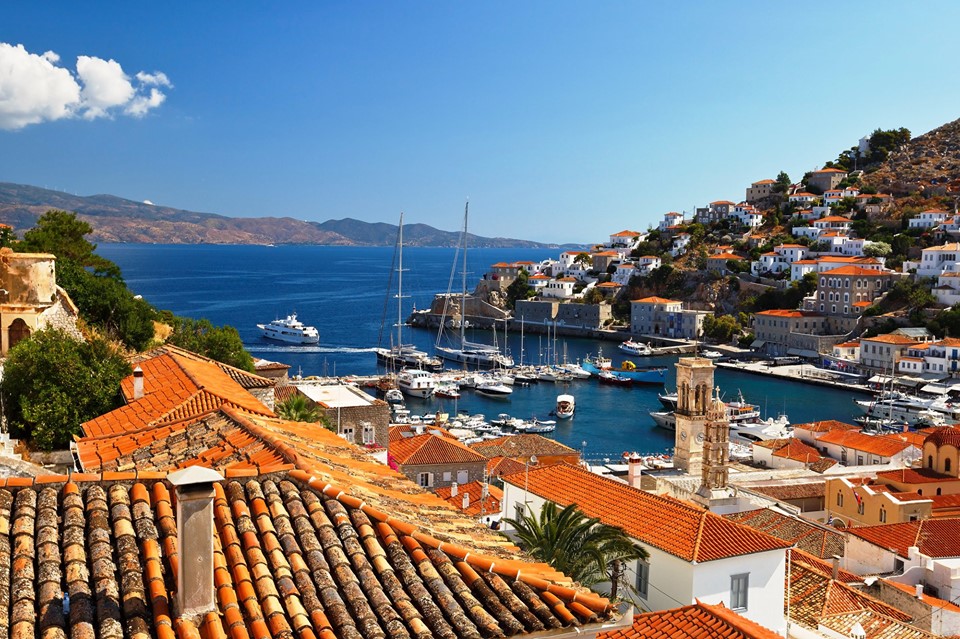 Hydra Island  |  A small haven at a stone's throw away from Athens, Greece 💙
#AllYouWantIsGreece #YouWillWantToStayForever #VisitGreece