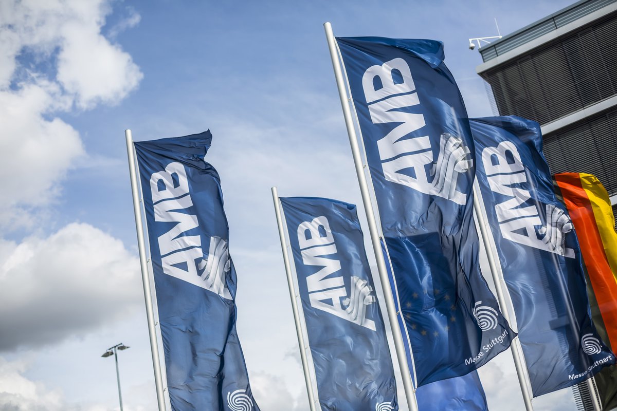 Incertidumbres y cifras récord en el mercado de las máquinas-herramienta según datos de <a href="/VDWonline/">VDWonline</a> izaro.com/incertidumbres…