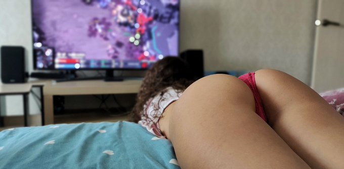 Залипательное утро #нюдсовторник 😍😜 https://t.co/cVQ4WLHfEf<a href="/tag/%D0%BD%D1%8E%D0%B4%D1%81%D0%BE%D0%B2%D1%82%D0%BE%D1%80%D0%BD%D0%B8%D0%BA"class="tags">#нюдсовторник</a>