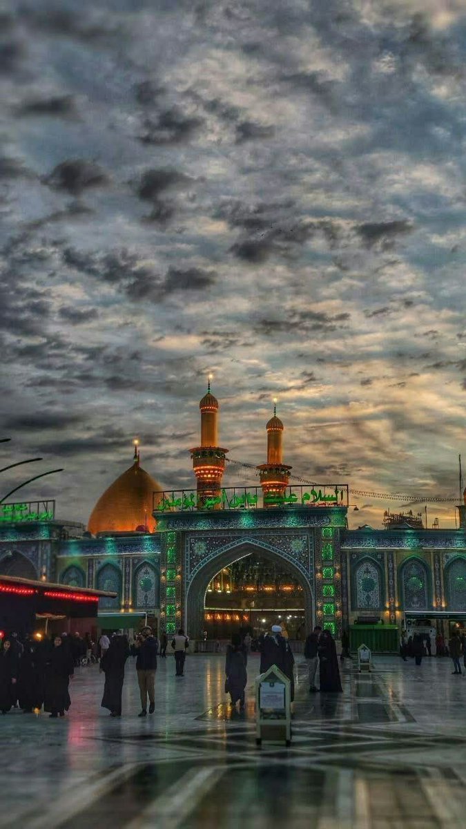 Syed564's tweet photo. Remember, "Hussainiyat" is the name of challenging to  the  Yazid of every time,not just  sitting on the lap of Yazid of today and abusing Yazid of yesterday.. #muharram2022 #ImamHusain #Ashura2022 #Karbala https://t.co/ZnVgDrL1HG