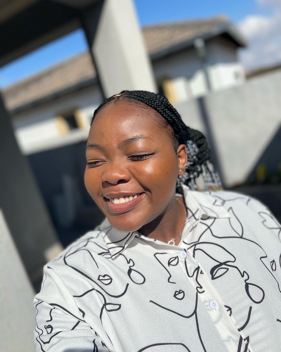 Unfiltered snaps 🤍✨