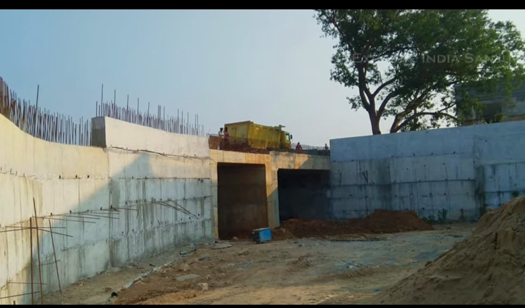 Anandraje29's tweet photo. #yadgirGutta #Laxminarsihma Temple #DRKR #Malnadu #BhoingirFort #9August2021 #TrueID https://t.co/U9pBKnkdeT