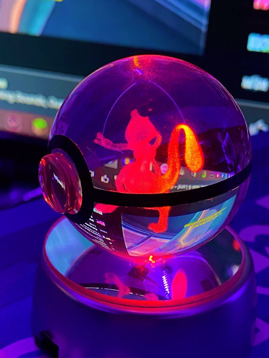 HeyAether's tweet image. I. Like. THAT! Such a cool crate. 💜 Tyty @AirDropCrates @sBusinessGaming