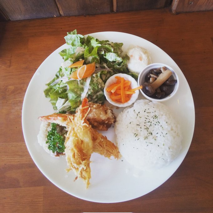 ココロニカフェ Kokoroni Cafe