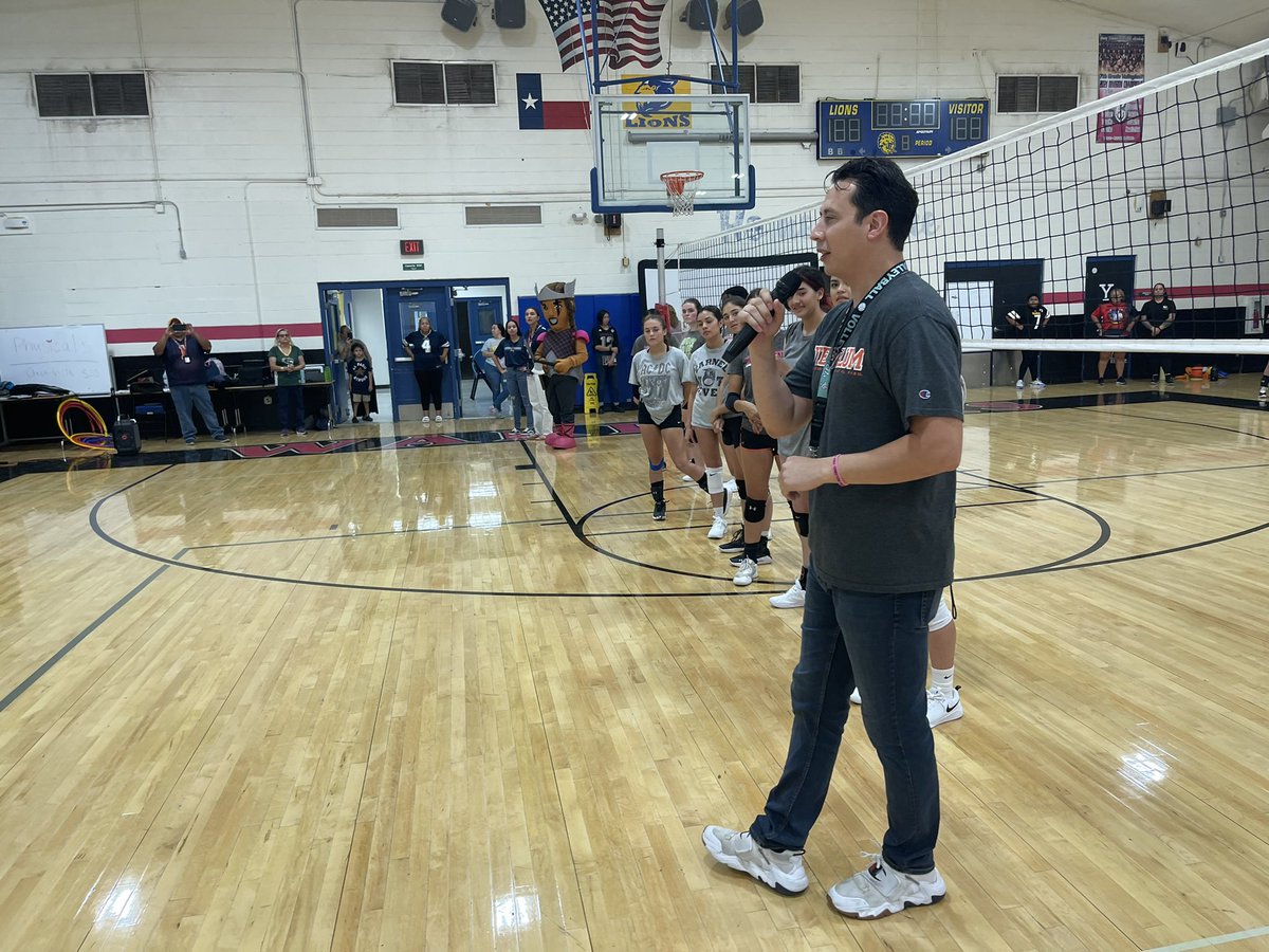 YWA Open House! Meet our Facilitators, STUCO, Drumline, Varsity &amp; JV Volleyball teams, and wonderful staff!!! Our home is always open to our families! Thank you for supporting us! The best is yet to come! <a href="/ELPASO_ISD/">El Paso ISD</a>