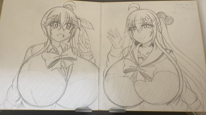 今日の夜にコミケのお品書きを投稿します。
先に桔梗ママ、杏奈ちゃん本とグッズ全部盛りという半分ネタで出すセットの内容物のおっぱい色紙を…
他にも本とグッズ両方買ってくれた方に先着で色紙渡す予定…なので遊びにきて…!! 