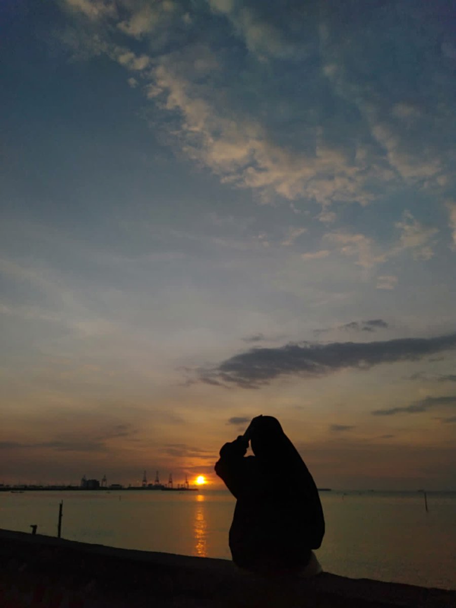 Cacaaw_178's tweet photo. the sky is so beautiful 😖 https://t.co/TIytc8gq0m