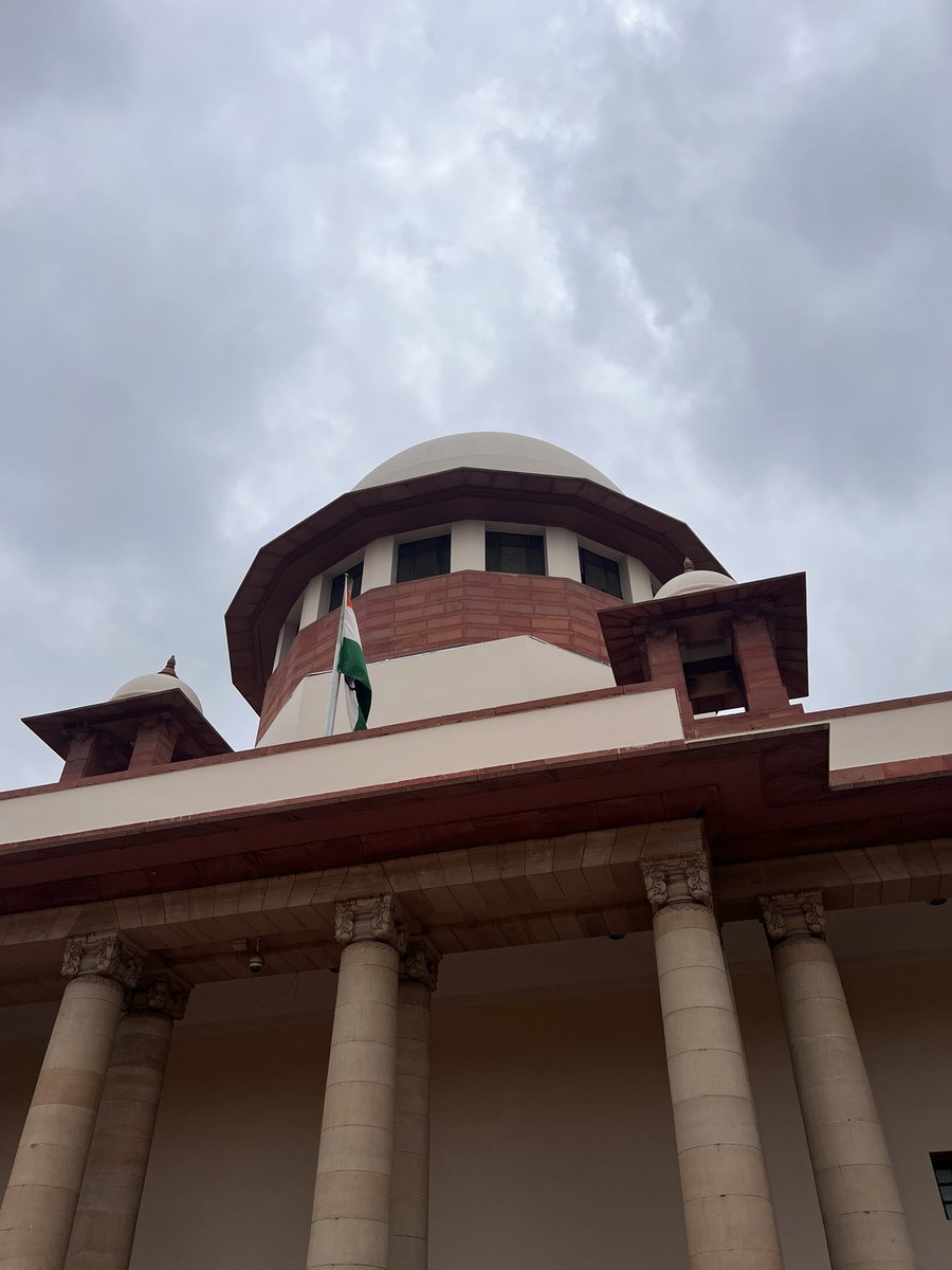 advsanjoy's tweet photo. No one has rushed to court against the “no hope left” comment yet?!

Hmmmmmm.  Law students must be too busy protesting against exam dates. https://t.co/sXShmppmzR