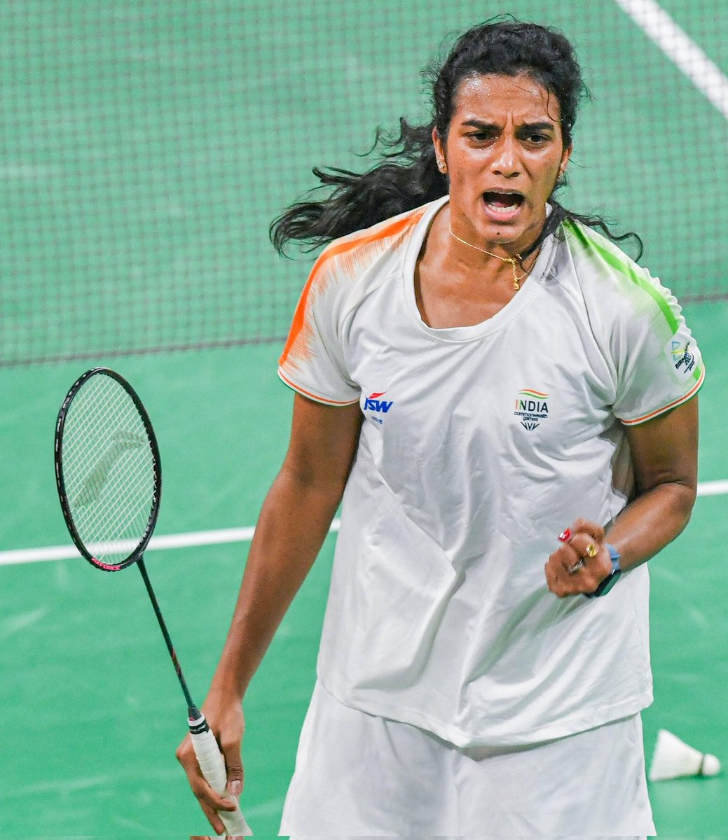 Cciittuu's tweet photo. Gold 🥇 for Greatest Badminton Player and Pride of India #PVSindhu
What a Player !!

Many many congratulations and warm wishes to the golden girl @Pvsindhu1 #PVSindhu #CommonwealthGames #TeamIndia https://t.co/R49nhBU9Nr
