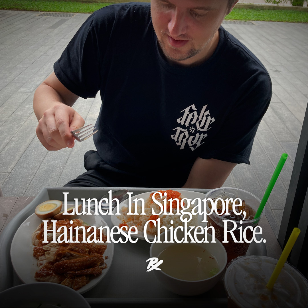 pprxteam's tweet photo. Roasted or Steamed? With soup or no soup?
Singapore is our home, our origin story, our first Chicken Rice 🐔
We have a lot to be grateful for of our home city. Here’s to 57 more years, Happy Birthday Singapore! ✨🥳
#pprxteam #singapore #nationalday #sgpride https://t.co/Wpc9SDfM9v