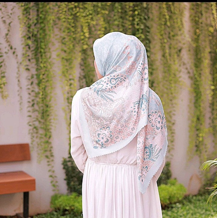 RacunBelanja_sp's tweet photo. ✨ Scarf Hijab Segi Empat ✨

⭐ 5
🔗 https://t.co/oxBh9dDMzH https://t.co/g4UjepDKwp