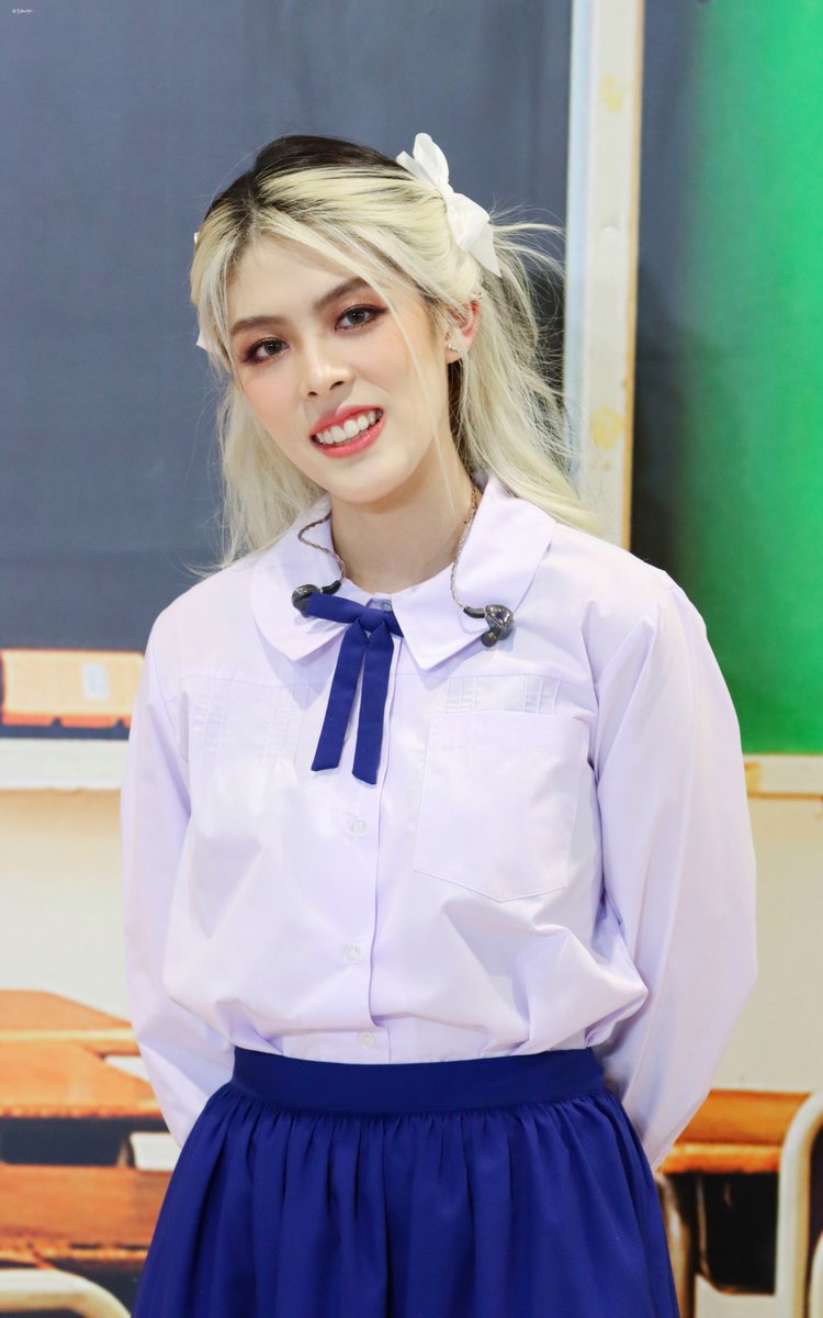 น้ำเต้าหู้ถุงห้าบาท tweet media