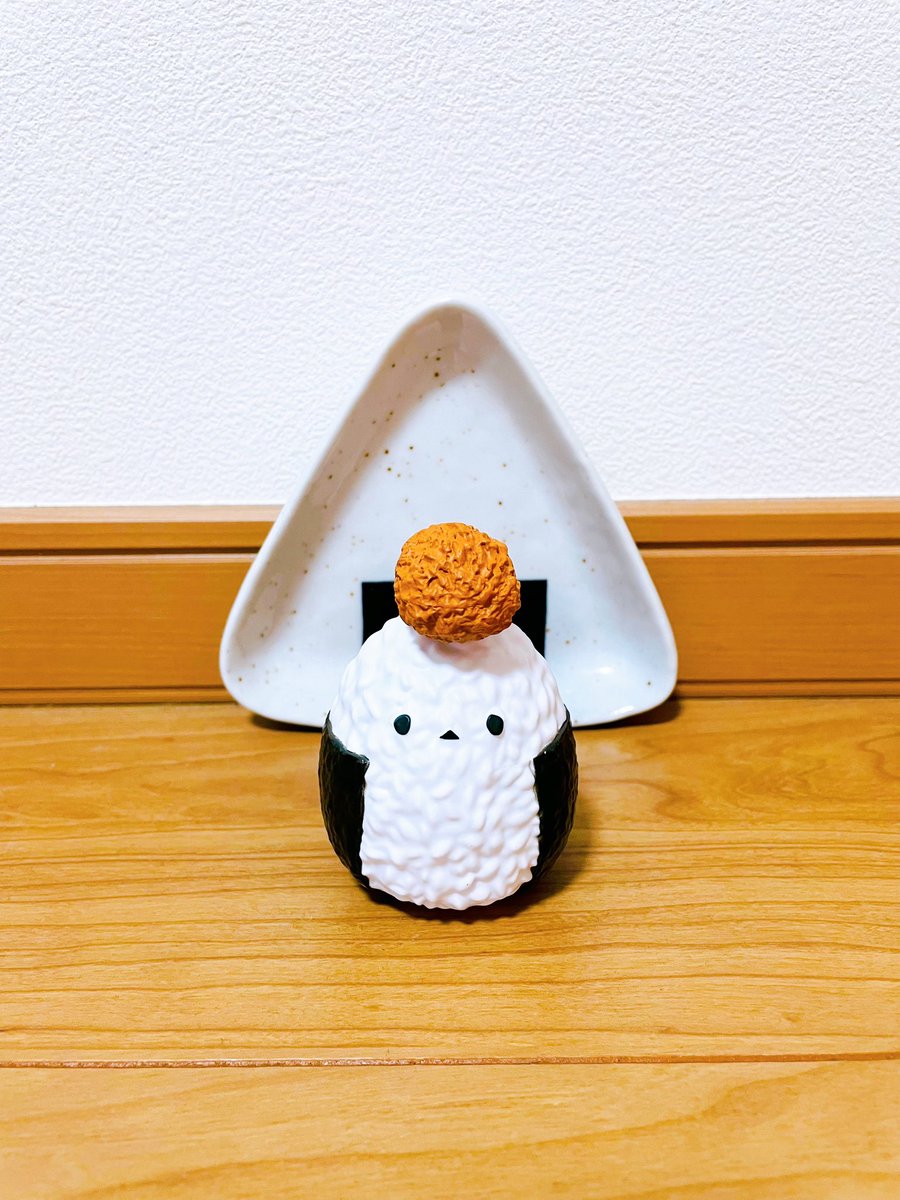 Yu323Ish's tweet photo. シマエナガ　ガチャ🍙海老フライゲット🤩
可愛すぎるでしょーよ🧡 https://t.co/D4Tt6fAsAT