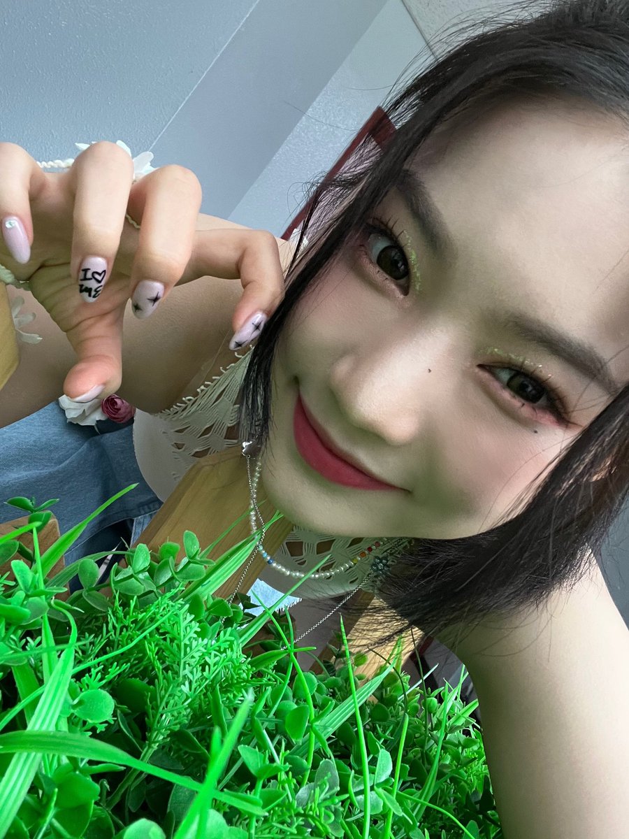 isa said touch some grass