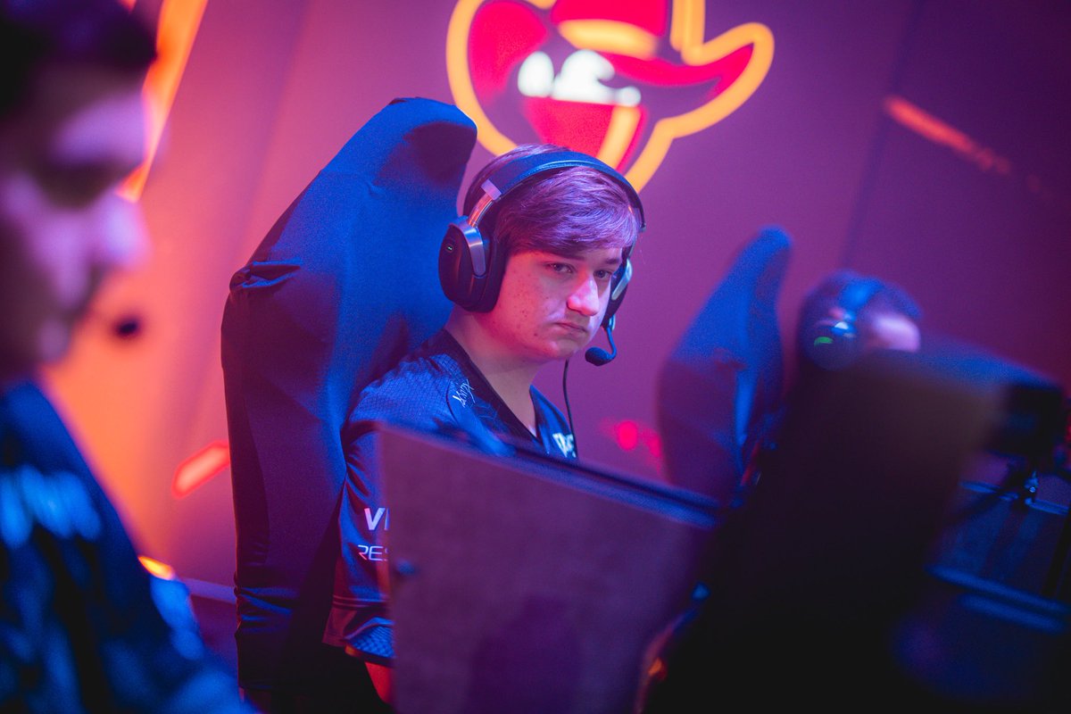 Renegades's tweet photo. Our Worlds Run Continues!
#RNGRL 🆚 @TeamBDS
TOMORROW!
🇺🇸: 12 PM CST
🇦🇺: 3 AM AEST
🇳🇿: 5 AM NZST
#RNGFAM | #WeAreOCE https://t.co/muituKDwvQ