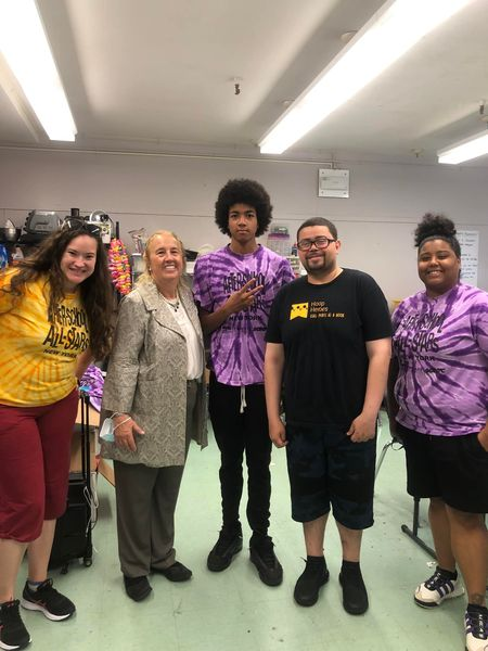 galeabrewer's tweet photo. @galeabrewer The #SummerRising programs @NYCSchools at MS 247 Dual Language School with Dr Debra Johnson; PS 75; and PS 191 with Principal Stephen Hernon. #Communityschooldistrict3 Congrats to all! https://t.co/tJhmlBBVoT