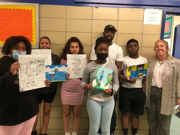 galeabrewer's tweet photo. @galeabrewer The #SummerRising programs @NYCSchools at MS 247 Dual Language School with Dr Debra Johnson; PS 75; and PS 191 with Principal Stephen Hernon. #Communityschooldistrict3 Congrats to all! https://t.co/tJhmlBBVoT