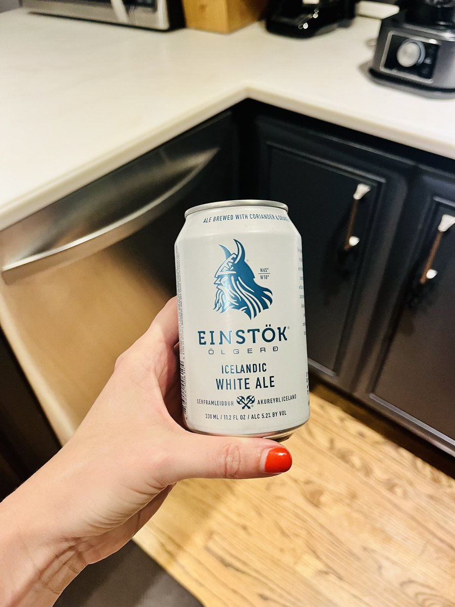 MrsOleary1814's tweet photo. Gorgeous evening in Sacramento with the best of friends. Stunning skies and I've found a new favourite beer π€π»ππ»πΊπΈπ #SummerHolidayNumberTwo #SummerTime #Summer2022 #FamilyFunInTheSun #California https://t.co/hDBK7pswVC