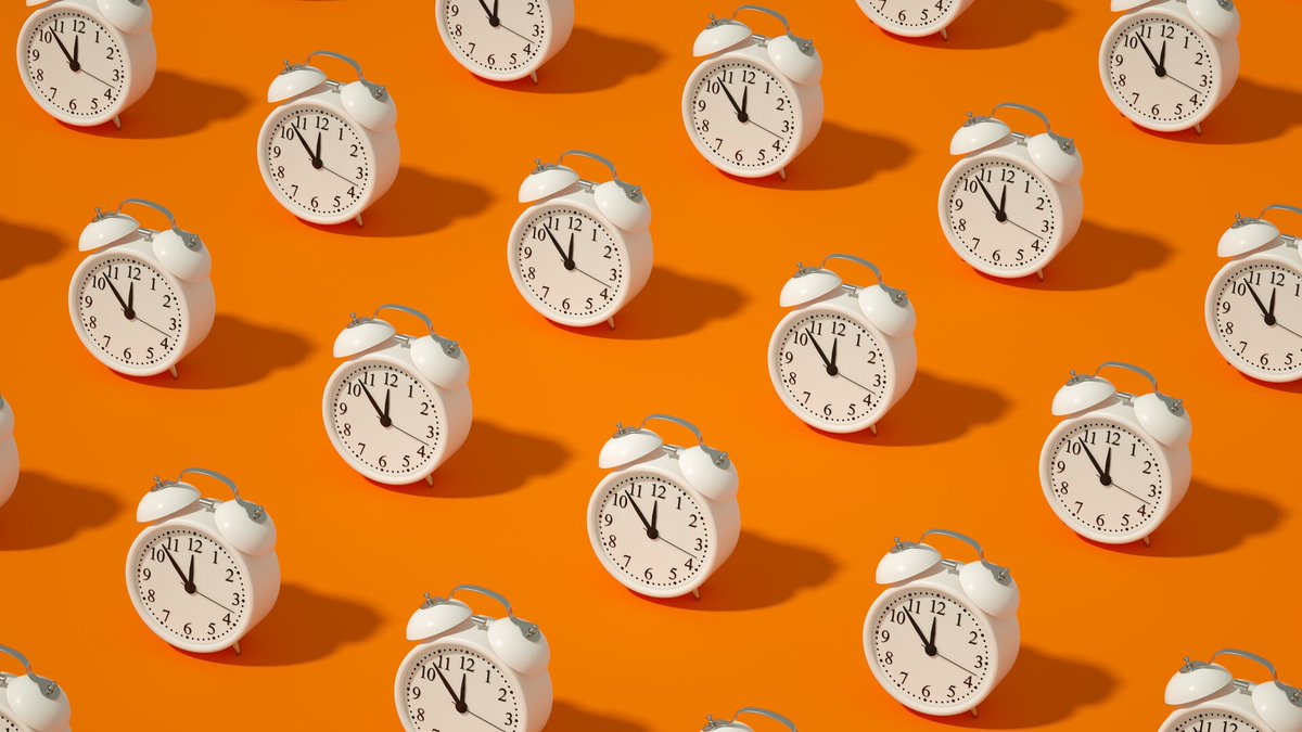 CronicaDeEspana's tweet photo. 🔊 Nerea Blanco (@Filosofers) te invita a reflexionar sobre el valor 💰 del tiempo ⌚️ en estos tiempos 🌍 en la tercera entrega de #Filosofeando.
🫂 ¿Valoras el tiempo que los demás te regalan?
💆🏻♀️ ¿Eres consciente de cada instante?
Escúchalo en @rne.
▶️ https://t.co/Pn6Gl6uwCr https://t.co/1XAi95z7ki