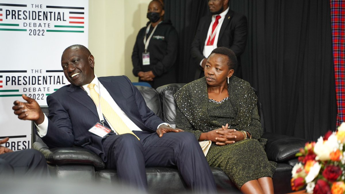 NjoroKabui's tweet photo. May God fulfill the will of over 51 % of kenyans who want William to be in charge of the next government!!!
#VoteforBill
#VoteForRuto
#the5th https://t.co/sdWCh6VAfq