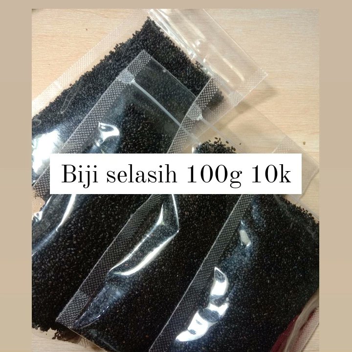 geraianakbunda's tweet photo. Biji selasih / basil seed
cocok untuk topping minuman es
campuran sirup
juga bisa juga sebagai obat herbal penurun panas
biji selasih import lebih bersih
Harga 100g 10k
#bijiselasih #basilseed
https://t.co/4tHnxsbv8b https://t.co/3xY81P8fKq