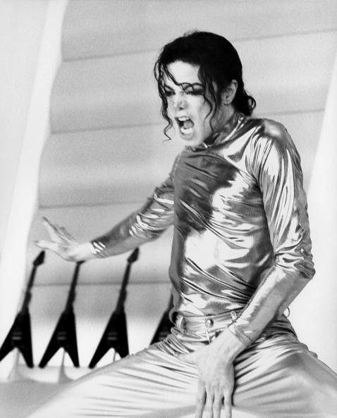 michaelp1cs's tweet photo. Michael Jackson, Scream, 1995 https://t.co/3bhT8dVt41