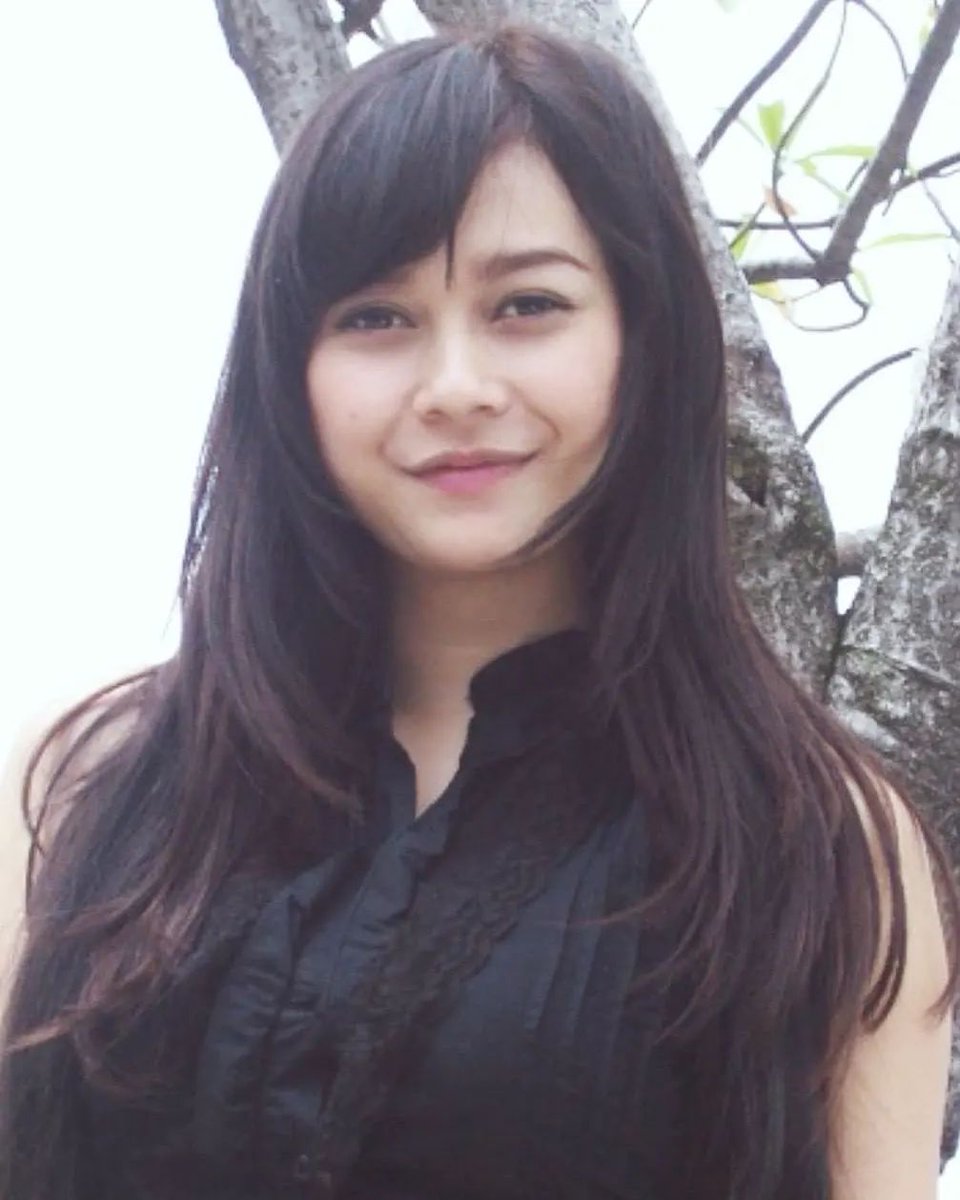 Aura Kasih tweet media