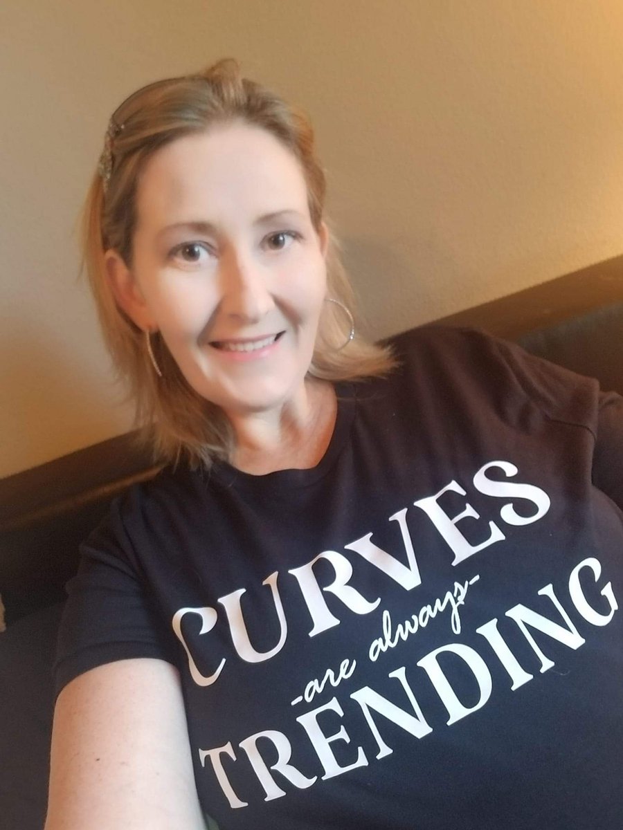 OppPrints's tweet photo. We ❤ customer selfies and feedback! Thank you Tiffany for your support! Order your 'Curves are always Trending' at https://t.co/OC6CZnGFS4. Get 10% off your first online order with the code FIRST10.  #freeshipping  #OpportuniteePrints #OppPrints https://t.co/Gh7em2WnXV