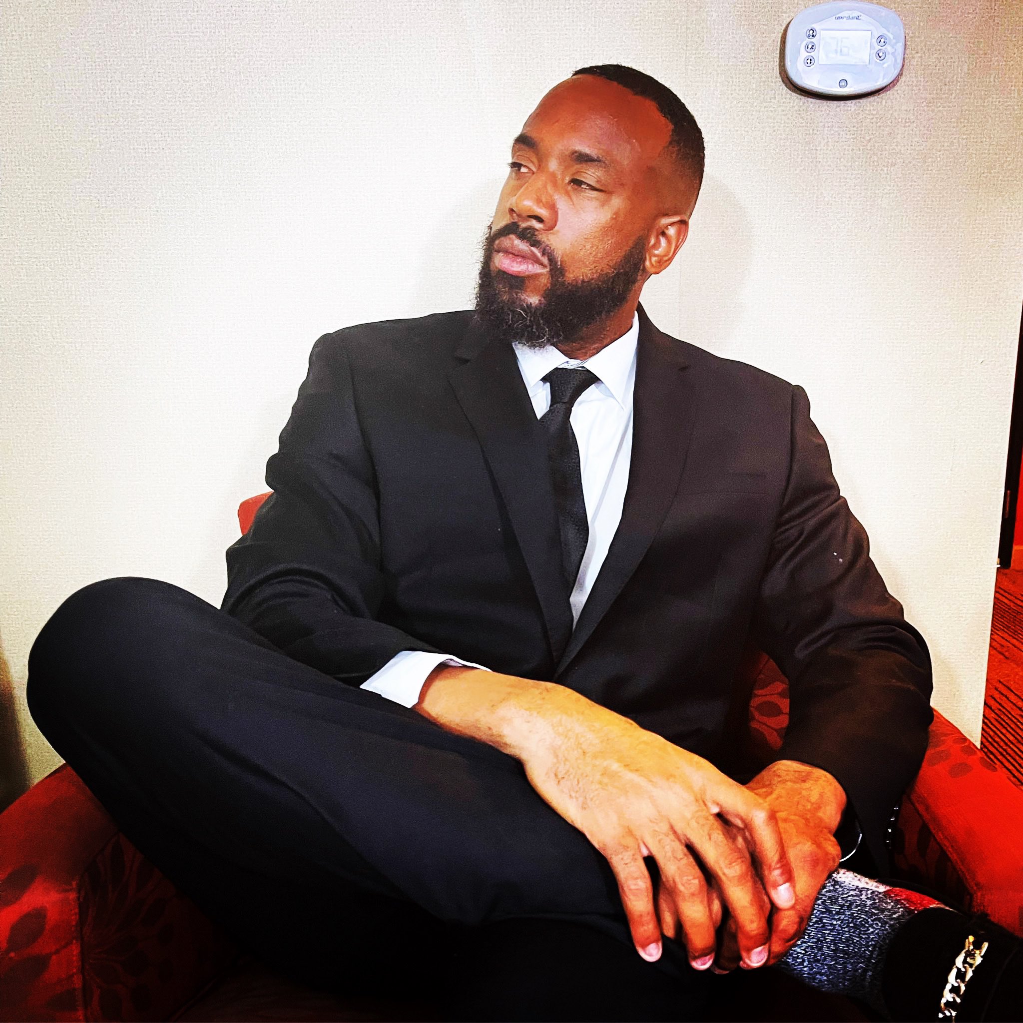 Jovan Jordan on Twitter: "RT @1JovanJordanXXX: I am suited for you