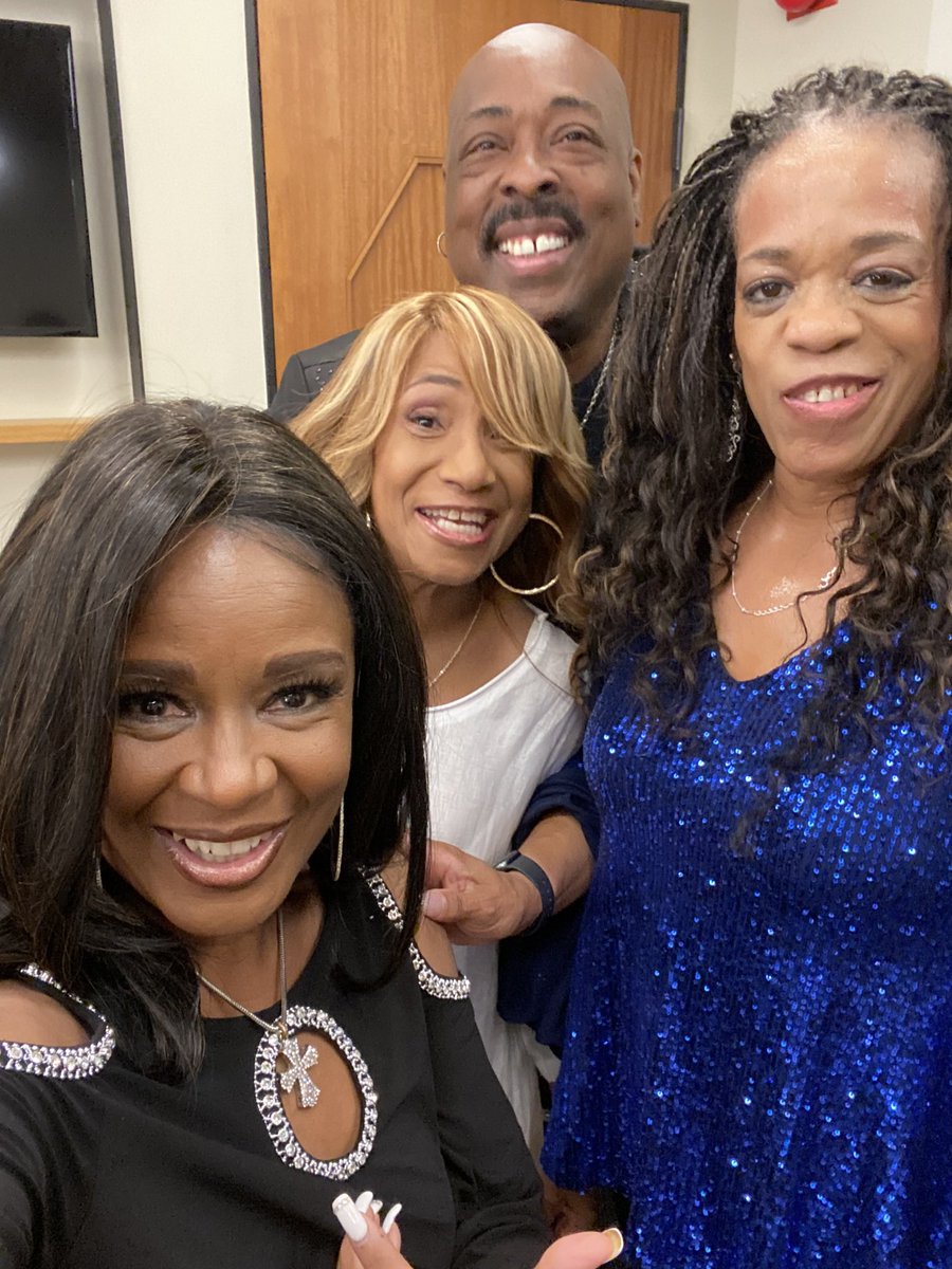 Thank U LA!! What a Night to remember #SabanTheatre crowd packed it to the rafters my girls #EvelynChampagneKing #Cherelle then me @AngelaWinbush7 #WayneLinsey on keys w/me