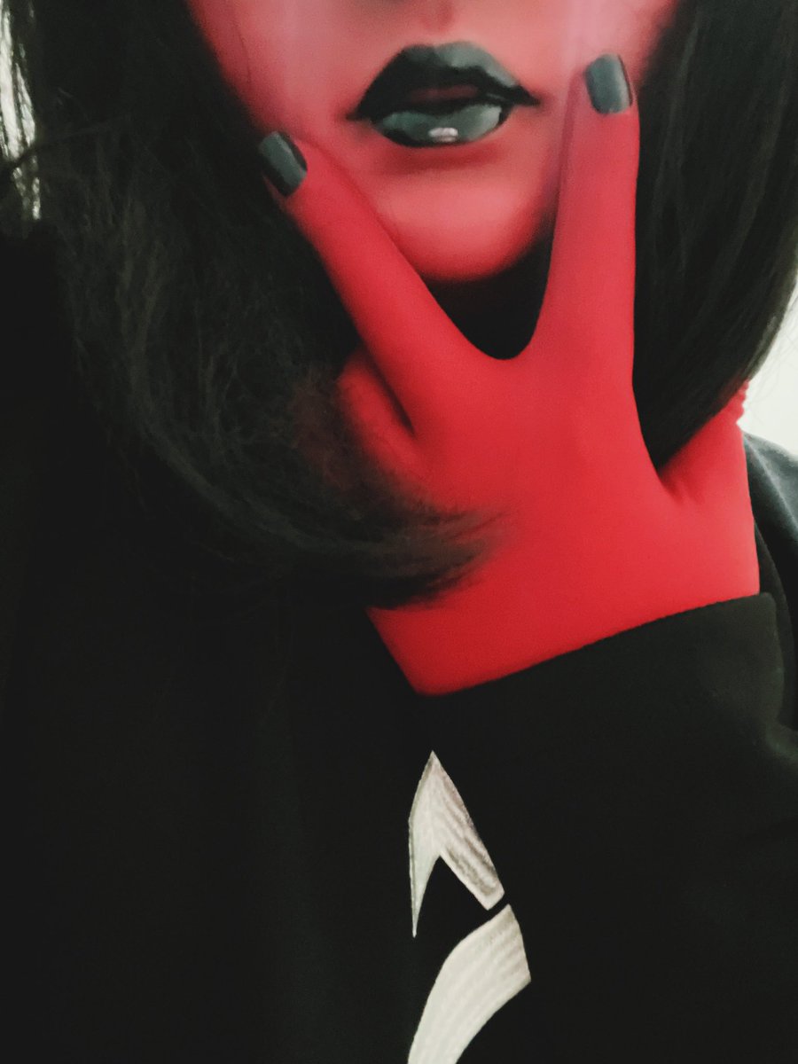 #kigurumi #dolling 
kiss me  🖤