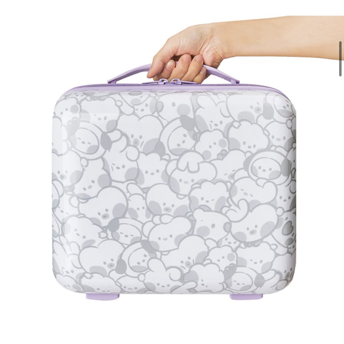 twt_sdph's tweet photo. ‼️PREORDER‼️
BT21 MININI TRAVEL MINI HARD CASE CARRIER

💴 ₱3,200 + lsf

DP: ₱1,000 PAYO
DOP: BAL upon arrival
DOO: until sold out
ETA: 4-6 wks after release

SIZE: 37x32x19 cm 
With stickers

DM TO ORDER

wts lfb ph go bts bt21 minini travel hard case carrier luggage https://t.co/xlTg0NEGRA