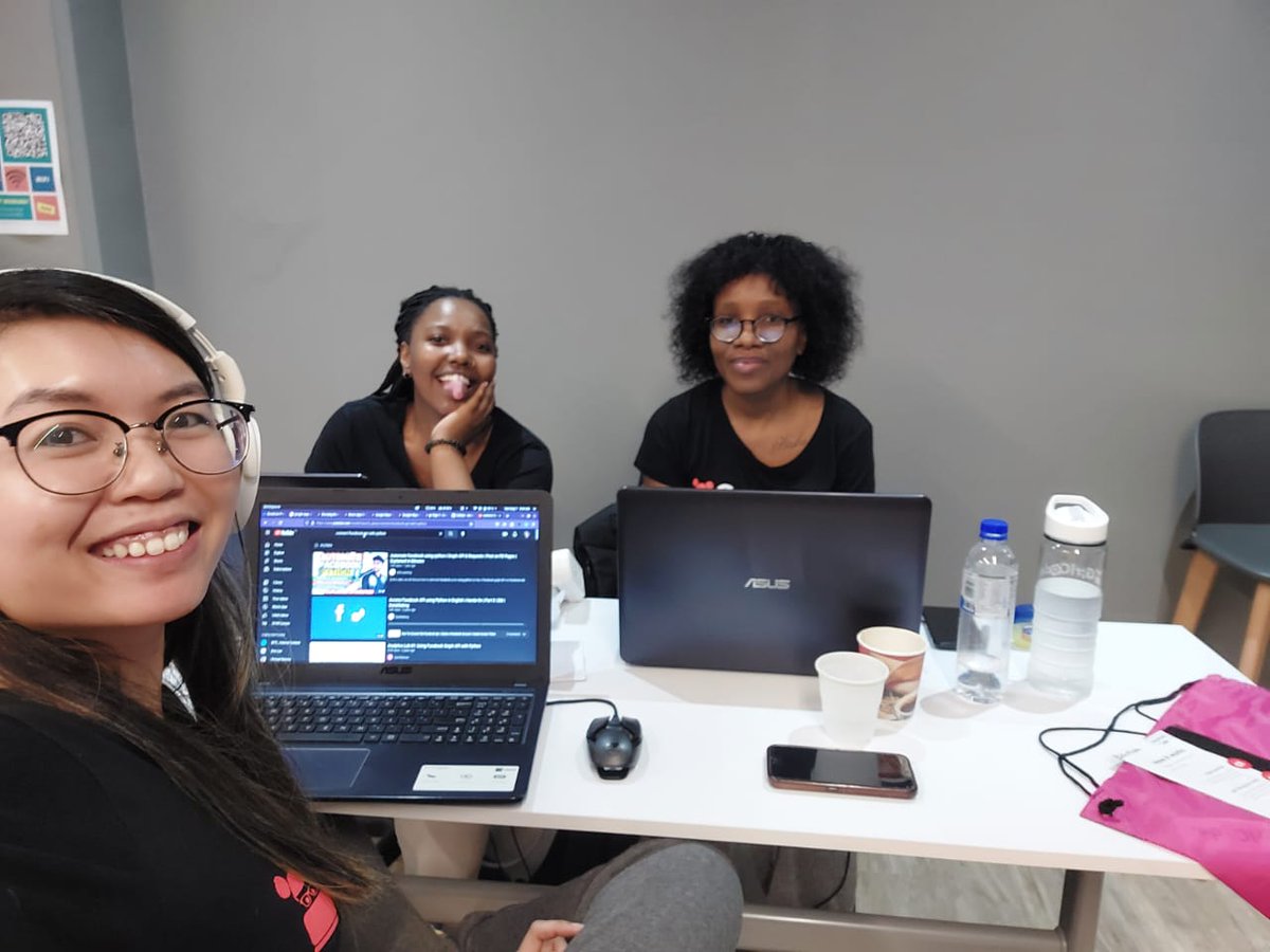 wethinkcode's tweet photo. In #Durban, Sunshine, Noscelo, &amp; Nonzuzo placed second🥈 in their city! #WomenThinkCode #WomensDay #WeThinkCode https://t.co/yzLRVqgVho