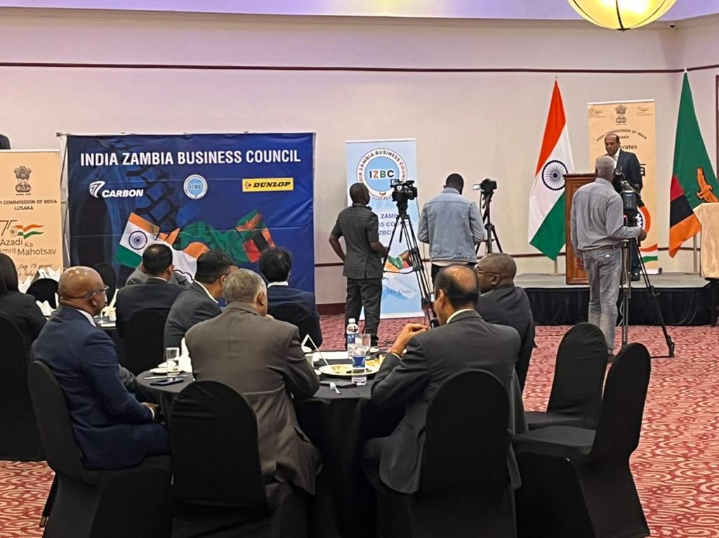 govindrams's tweet photo. ⁦@carbon365zambia⁩ - We we’re the proud sponsors of the newly formed INDO-Zambia Business Council in #Zambia. #Dunlop ⁦@Carbon365nigeri⁩ ⁦@carbon365ivory1⁩ ⁦@carbon365sudan⁩ ⁦@Dunloptyres_SA⁩ https://t.co/8S4ggUfTst