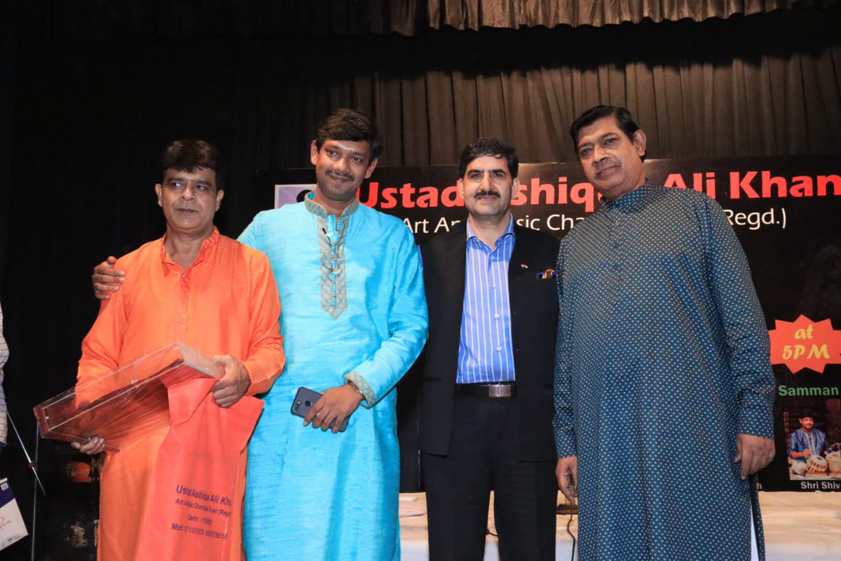 tablashiv's tweet photo. From Left - President of Ustad Ashique Ali Khan trust, Me, Joint Director of IB and My Guruji. #tabla #shivshankartabla #music https://t.co/qItPzWtSoF