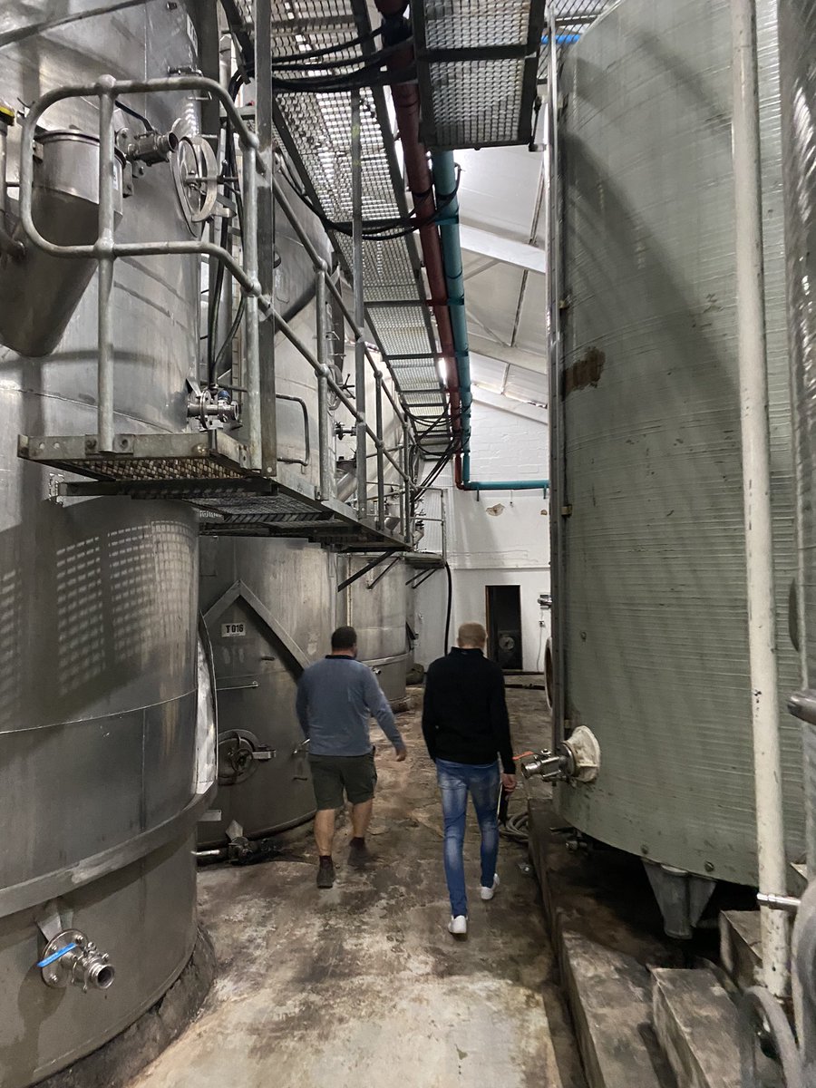 ClaytonJFoster's tweet photo. And our journey begins!

#wine #vino #winelover #winelovers #winetasting #winemaking https://t.co/gXeMKPRidj