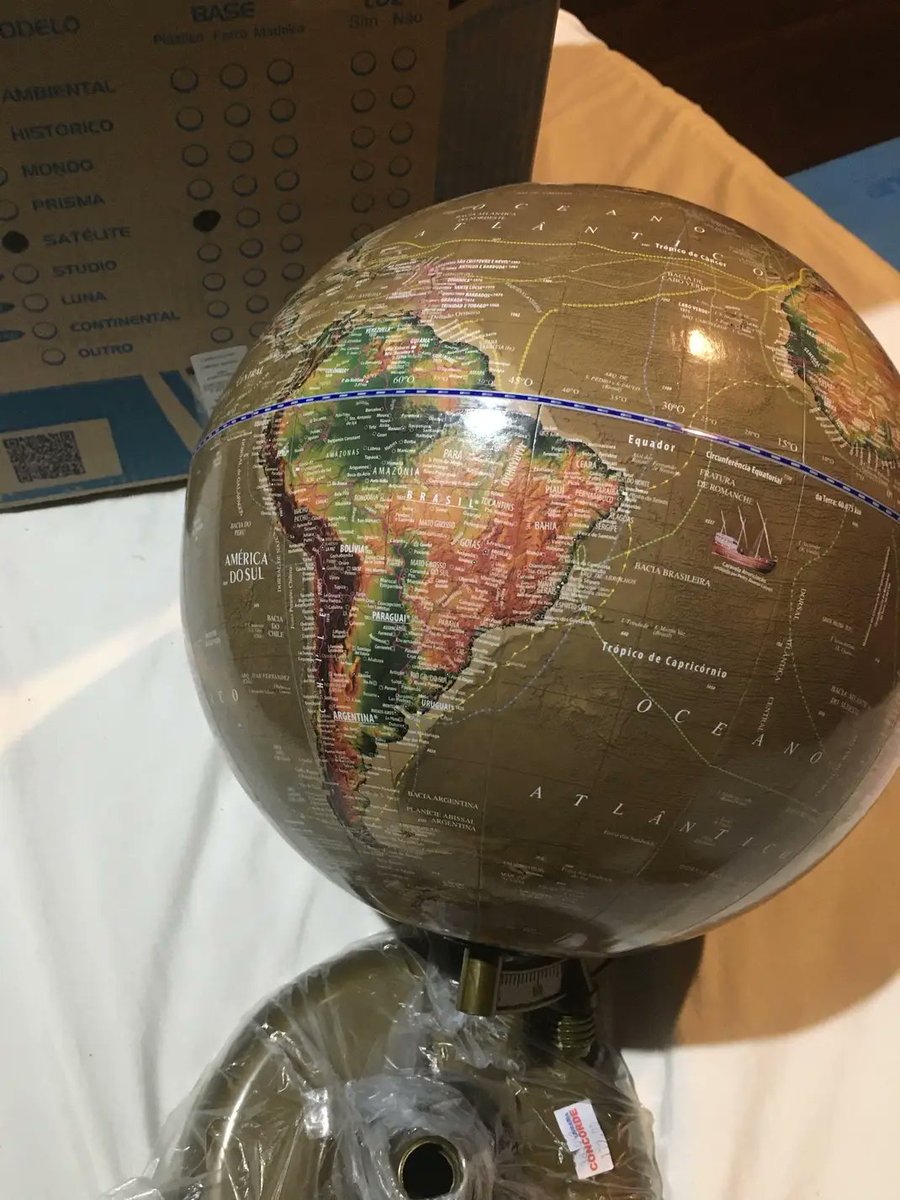 StepInTheAmazon's tweet photo. @RGS_IBG @SteveBraceGeog @The_GA @EYPPC_GA @RGS_IBGschools @geoblogs @geosteve7 @Primageographer @StephenScoffham
An interesting globe purchased in Manaus to present to the indigenous community that we have been connecting with as part of our innovative, eduational project. https://t.co/65WqmFWLmV